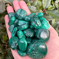 MALACHITE TUMBLED STONE