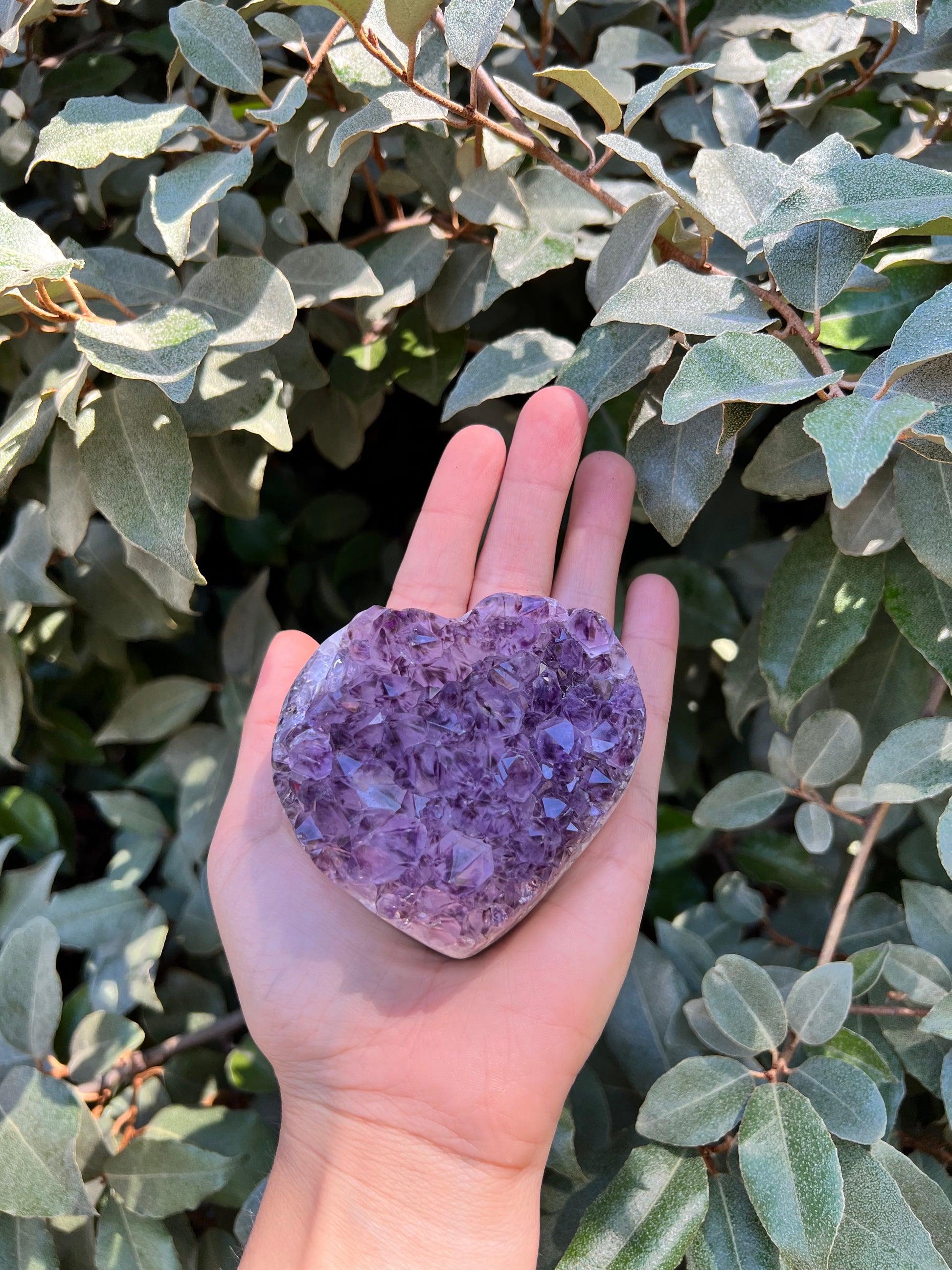 AMETHYST HEART GEODE