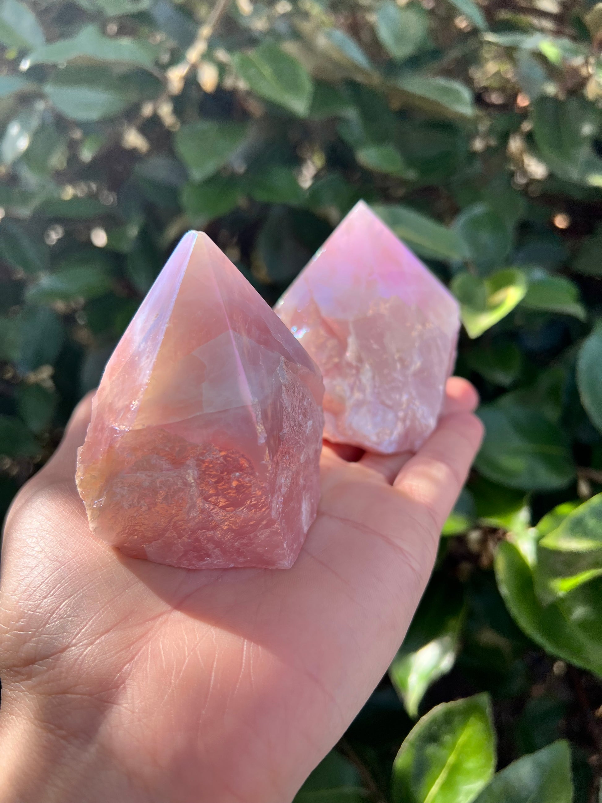 ANGEL AURA COATED ROSE QUARTZ TOP POLISH POINT