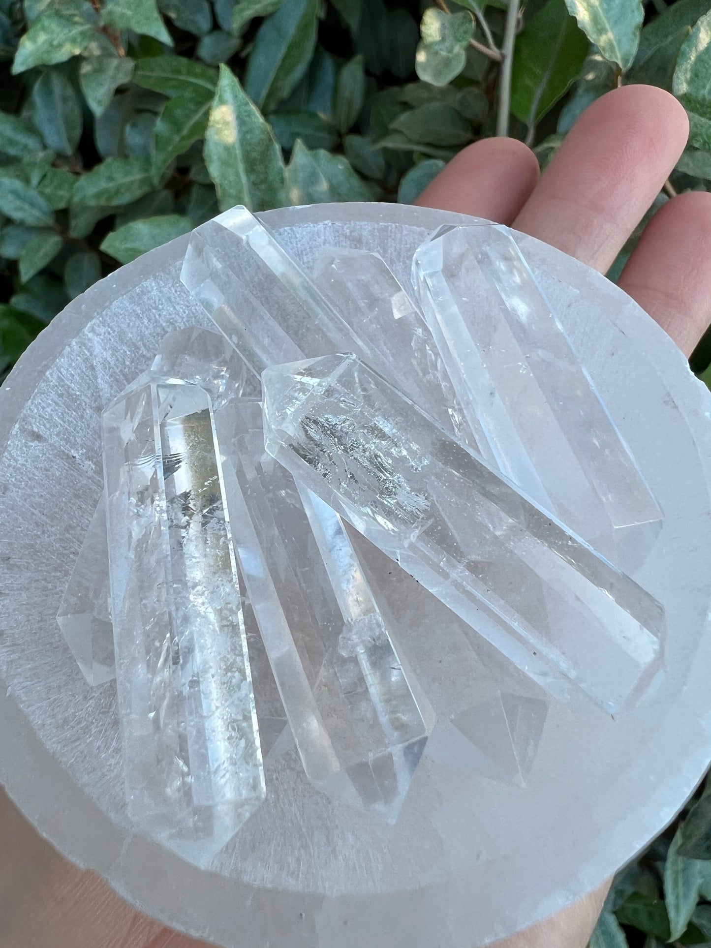 CLEAR QUARTZ DOUBLE TERMINATED POINT