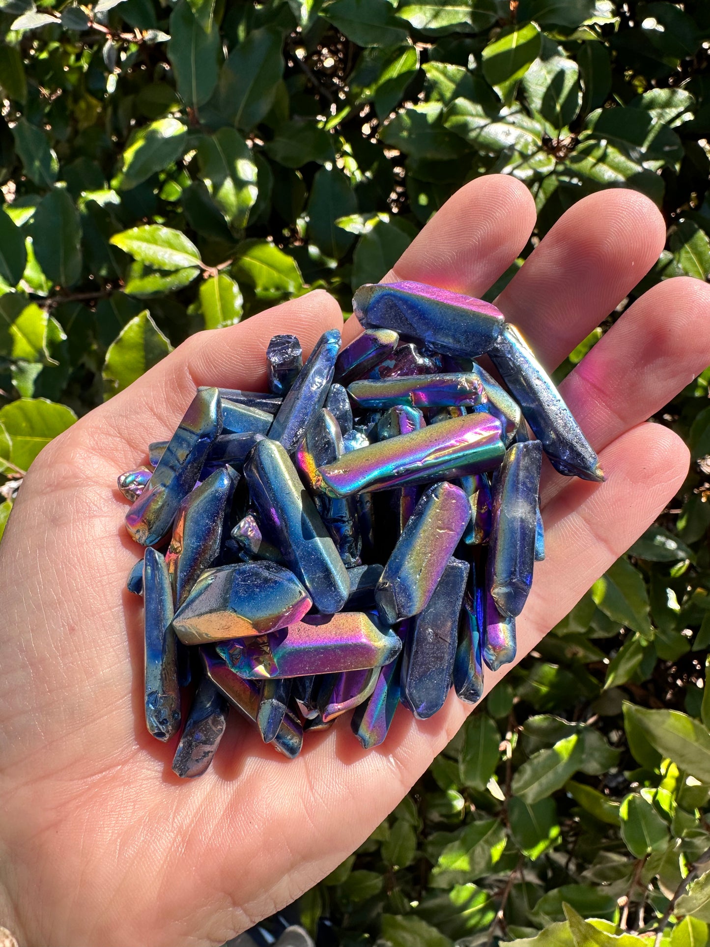 TITANIUM RAINBOW AURA QUARTZ MINI POINT