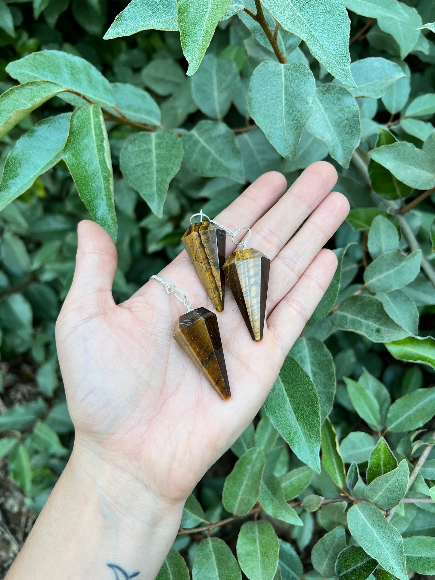 TIGER'S EYE PENDULUM