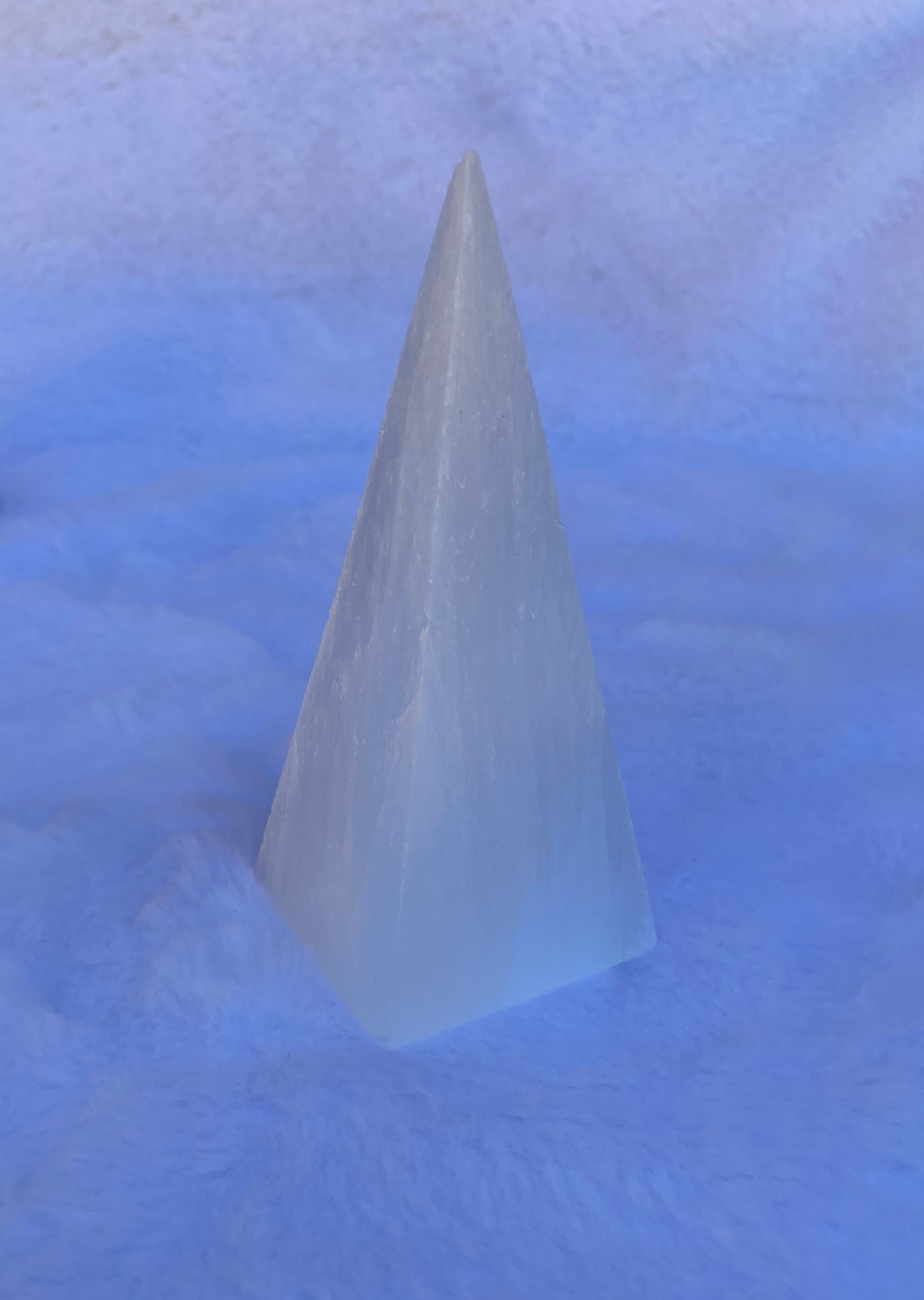 SELENITE PYRAMID