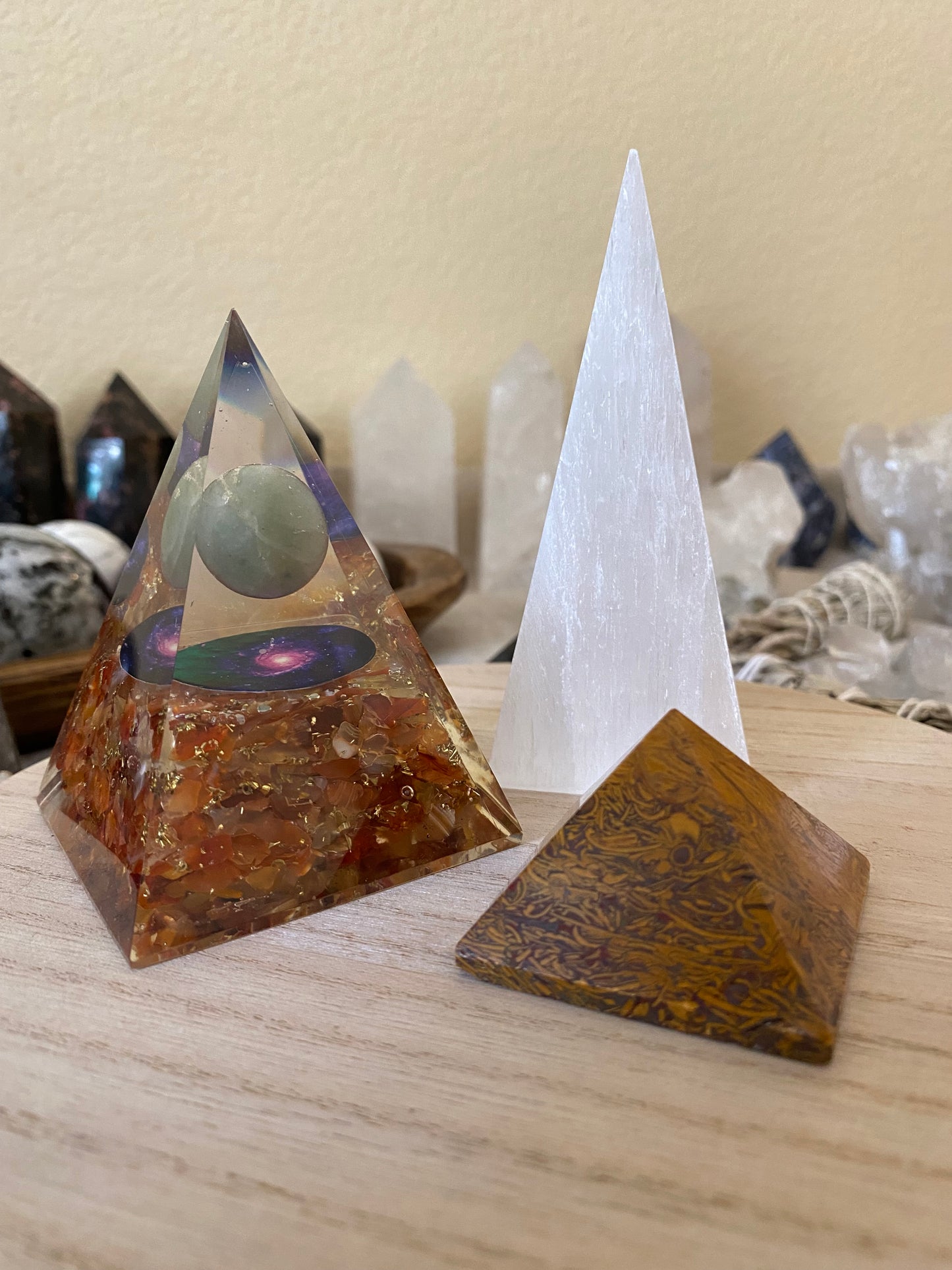 SELENITE PYRAMID