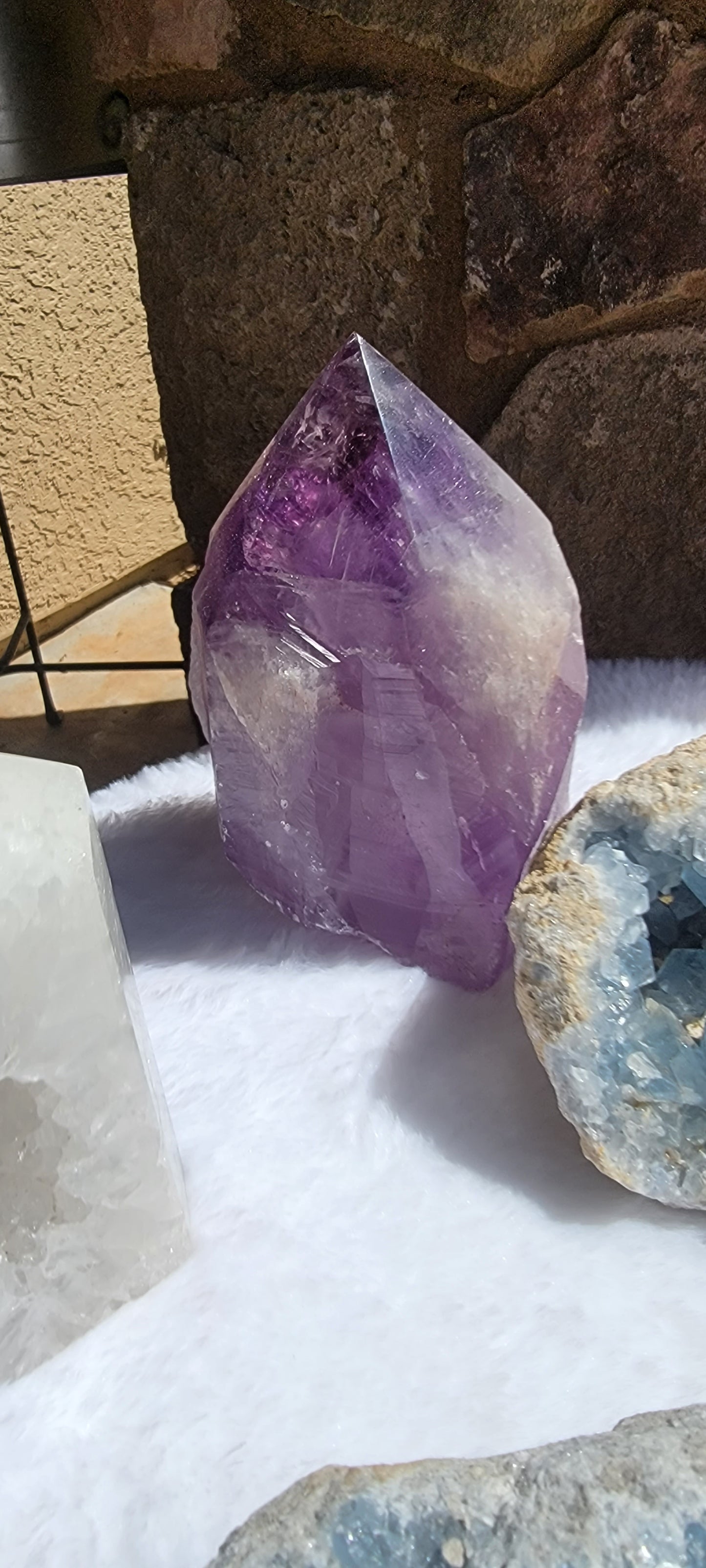 AMETHYST TOP POLISHED POINT