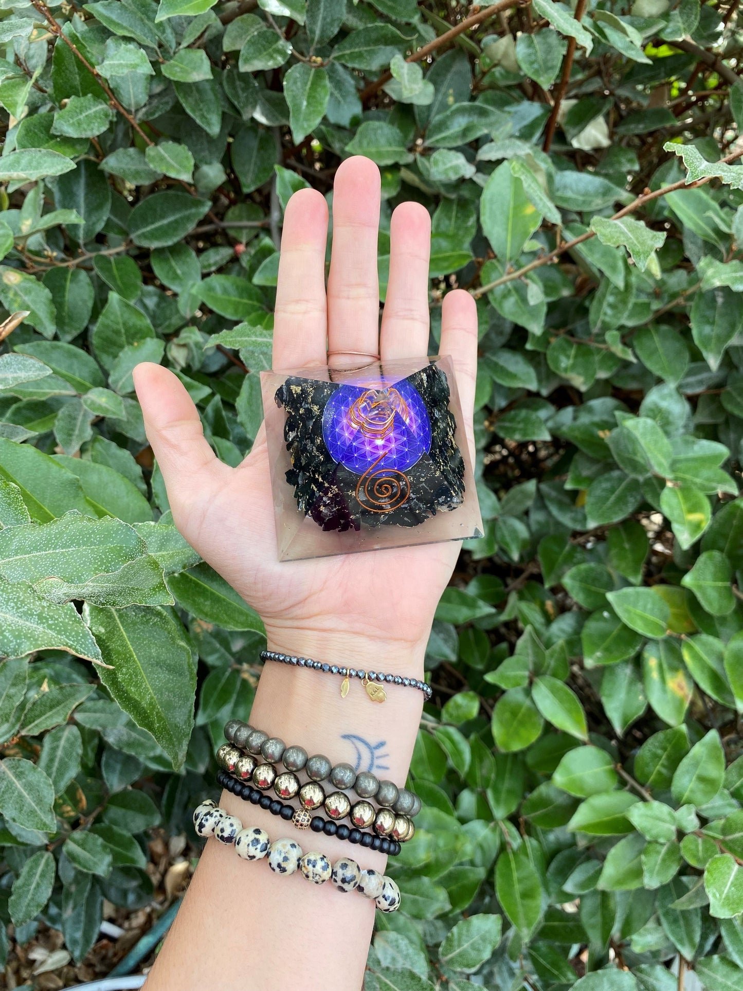 BLACK TOURMALINE FLOWER OF LIFE ORGONITE