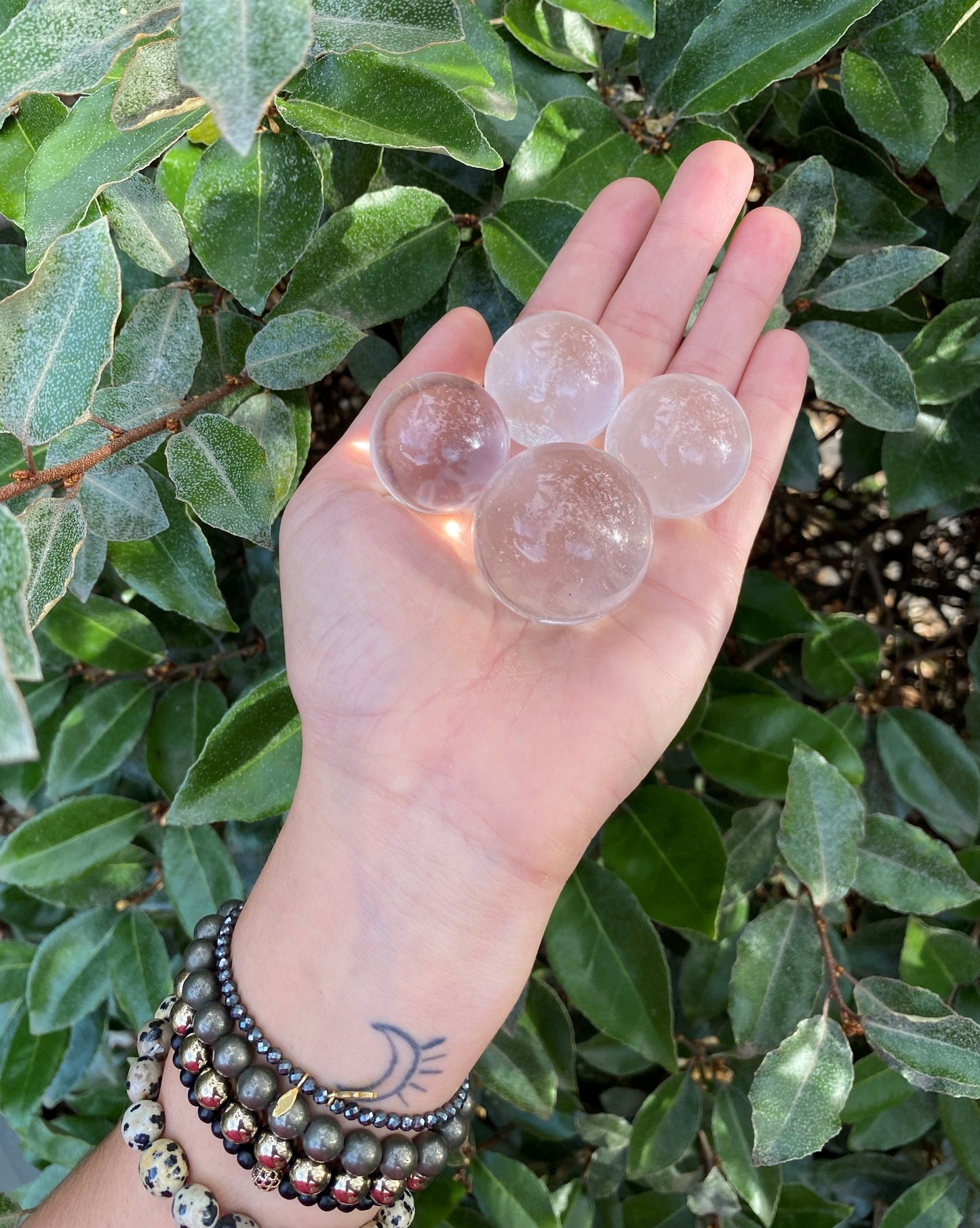 CLEAR QUARTZ SPHERE