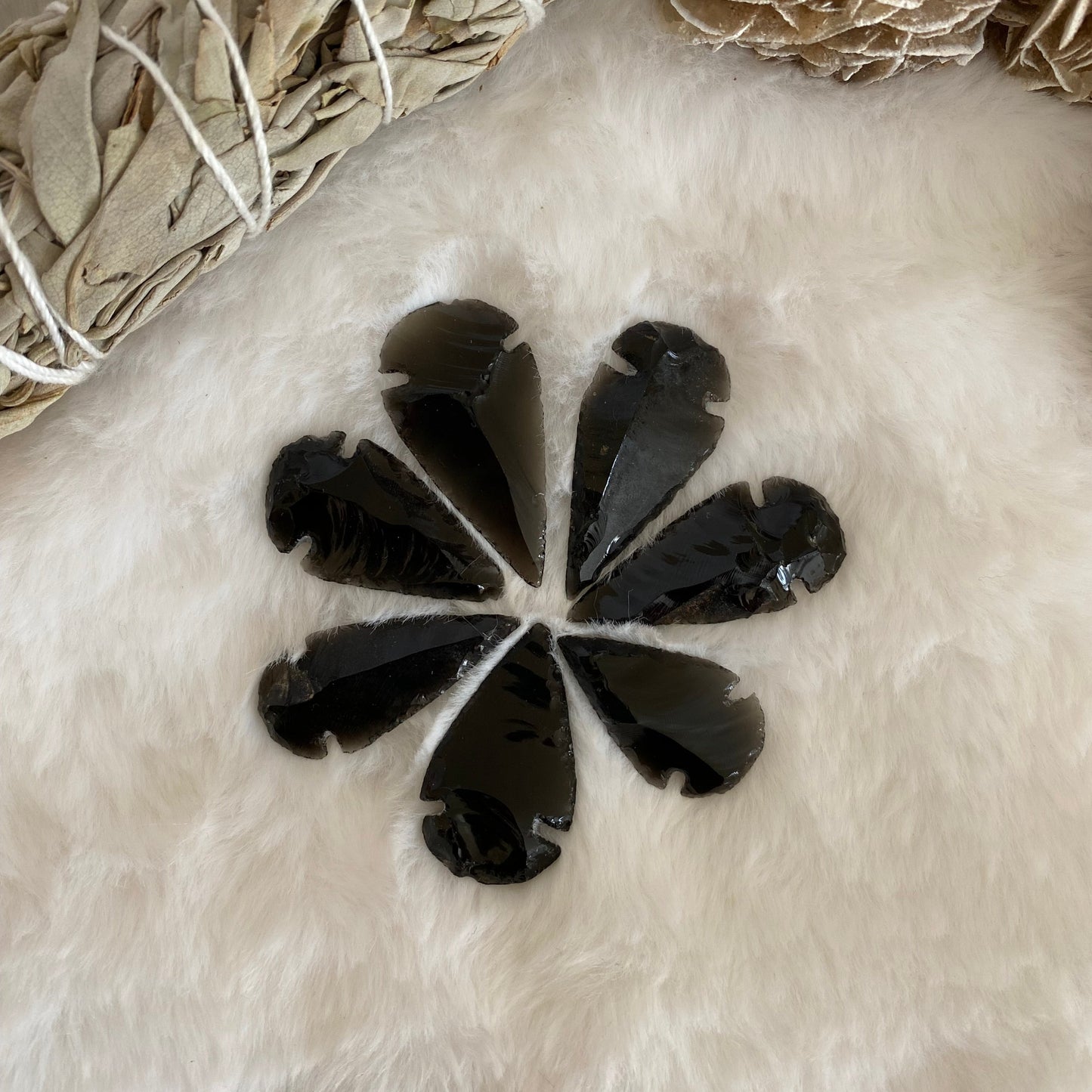 BLACK OBSIDIAN ARROWHEAD