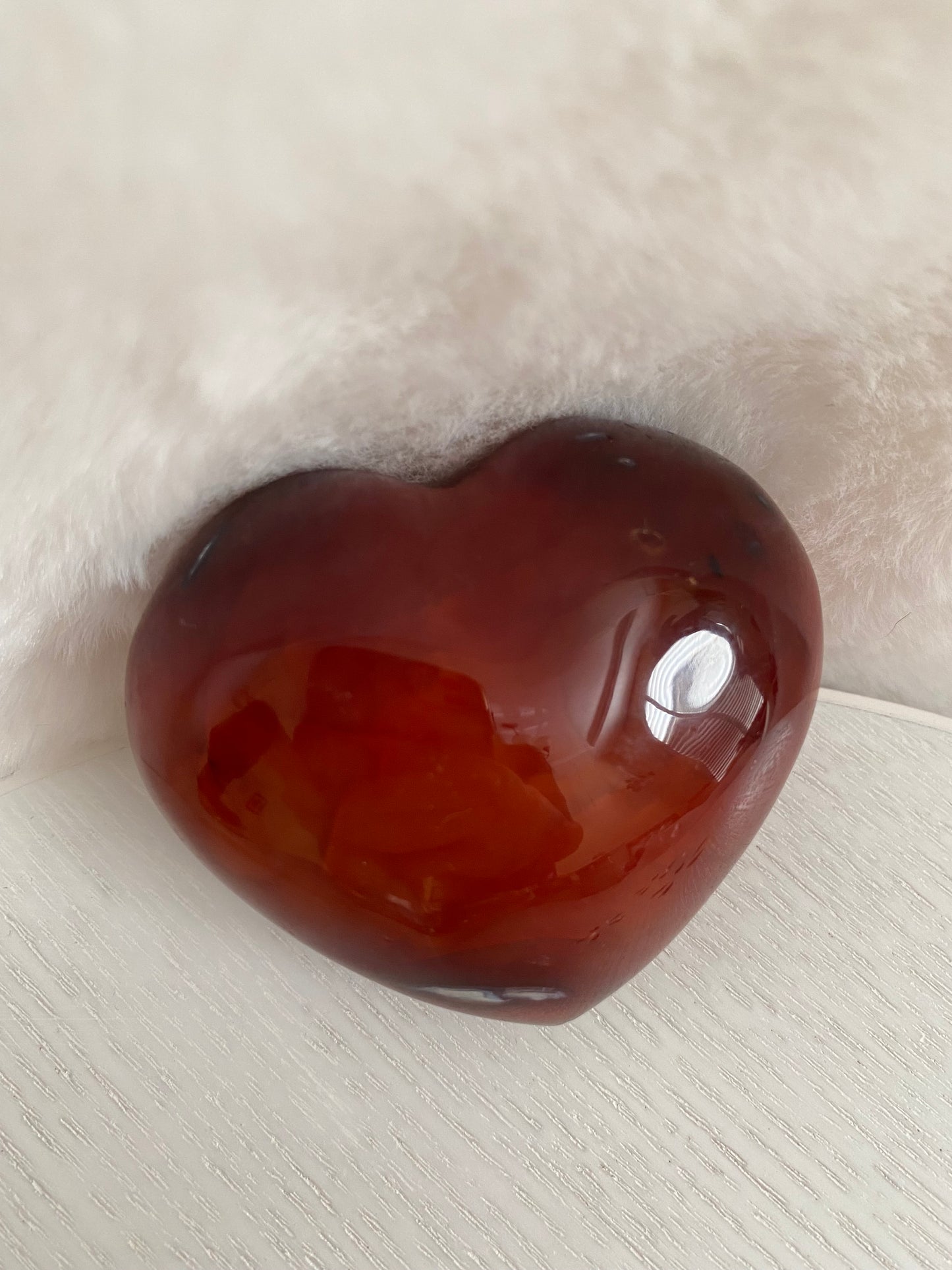 CARNELIAN HEART SHAPED PALM STONE