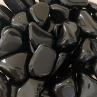 BLACK OBSIDIAN TUMBLED STONE