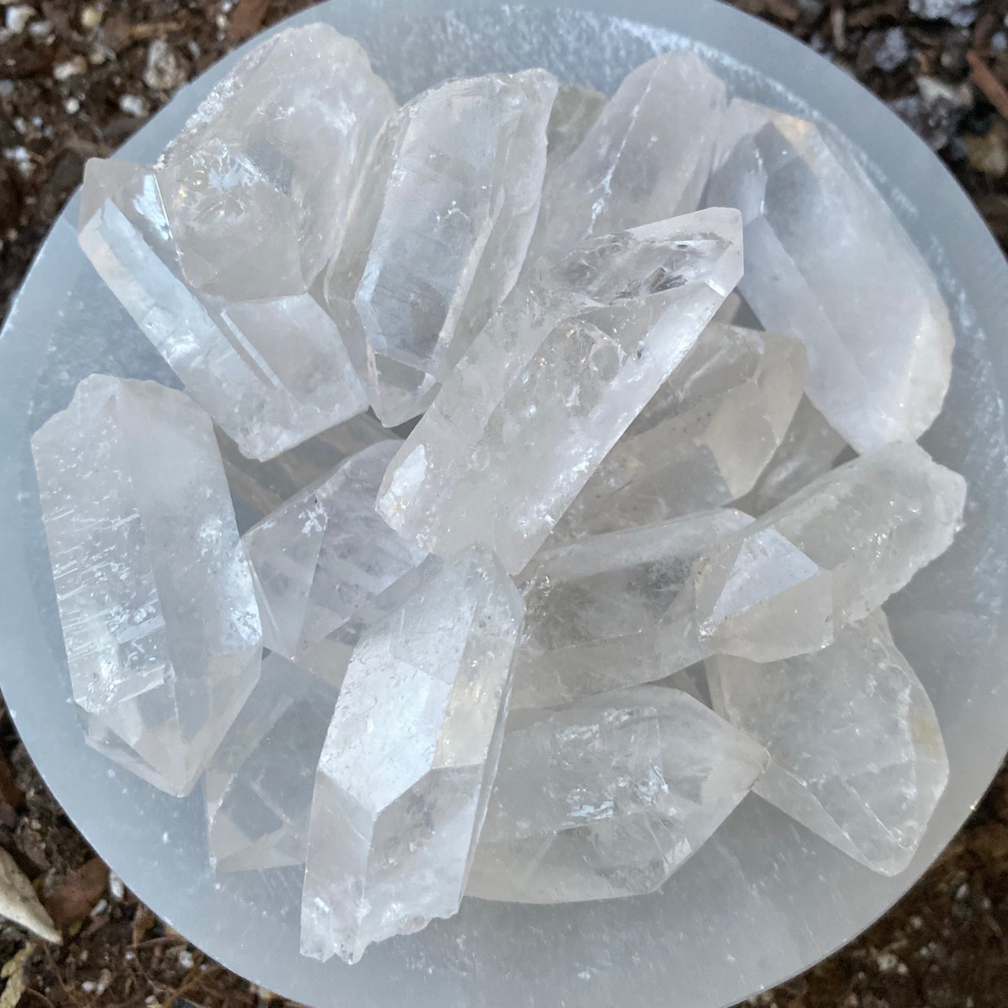 CLEAR QUARTZ POINT