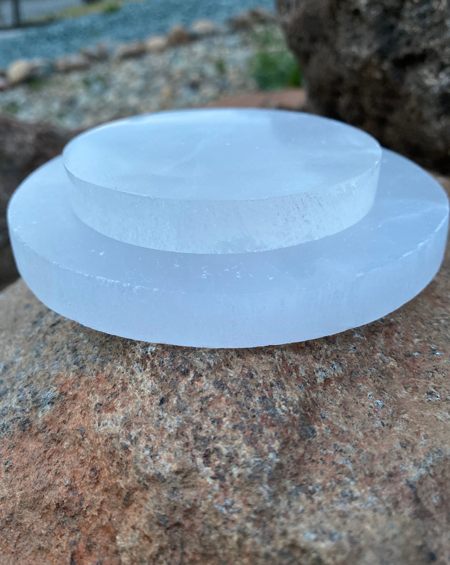 SELENITE CHARGING PLATE