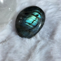 LABRADORITE PALM STONE - HIGH QUALITY FLASH