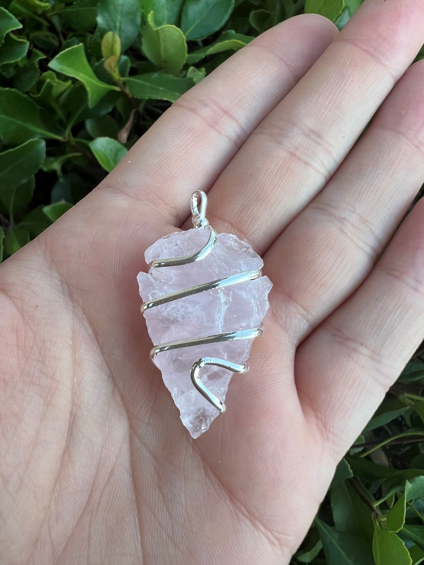 ROSE QUARTZ ARROWHEAD WRAPPED PENDANT