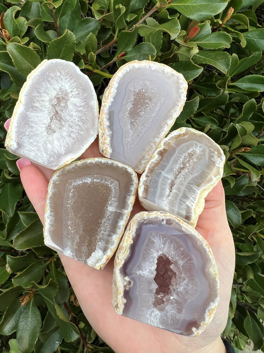 DRUZY AGATE GEODE