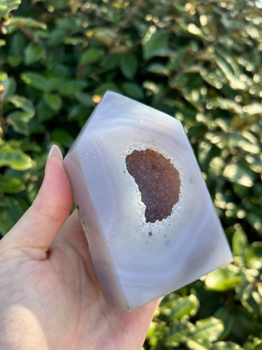 AGATE DRUZY TOWER