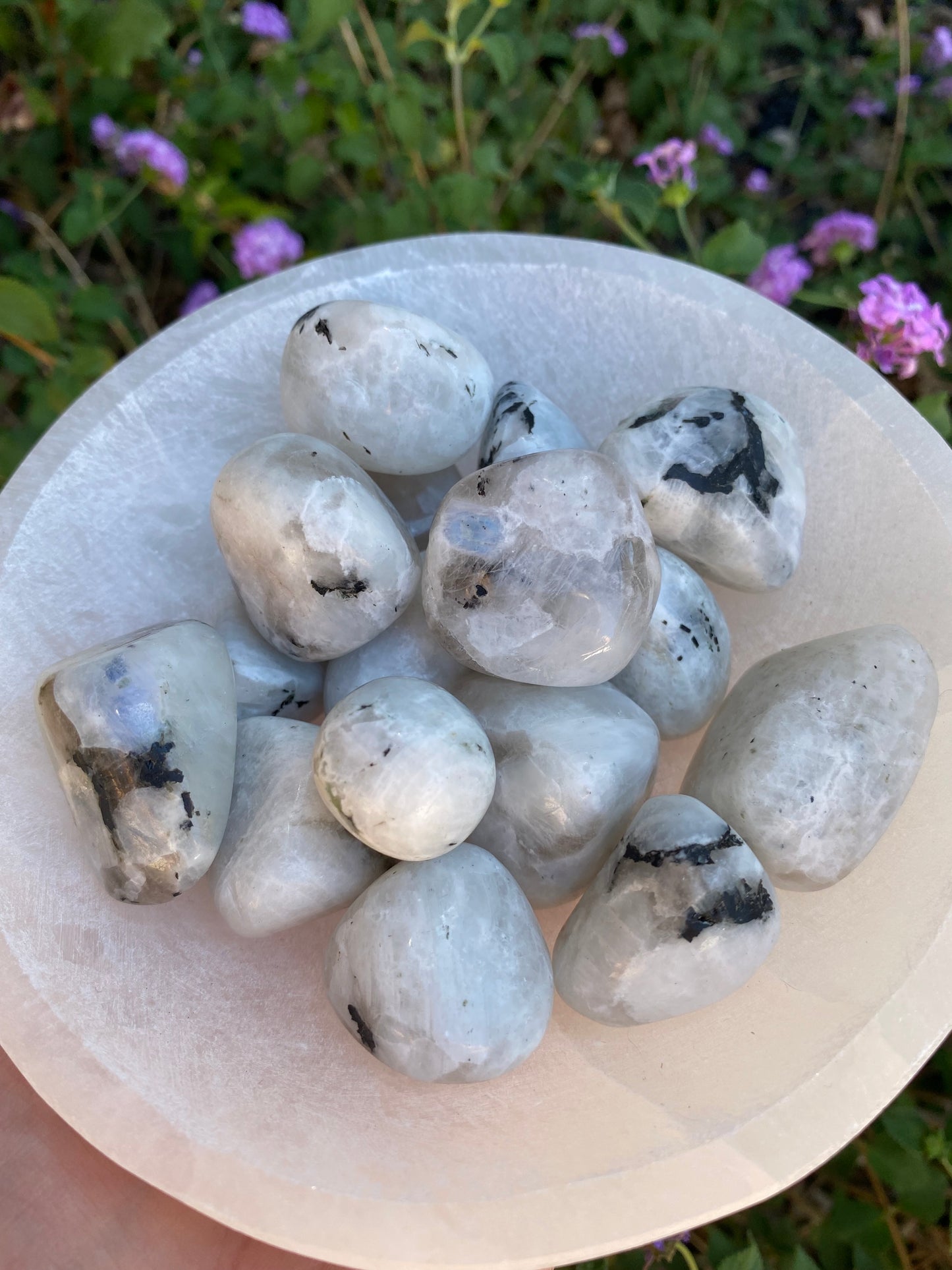 RAINBOW MOONSTONE TUMBLED STONE