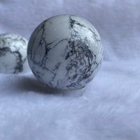 HOWLITE SPHERE