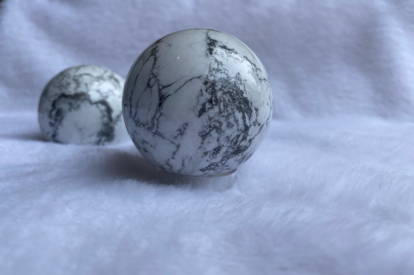 HOWLITE SPHERE